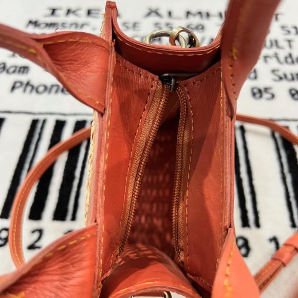 Handmade Leather and Rattan Crossbody Bag W/ adjustable detachable Strap - Picture 8 of 8